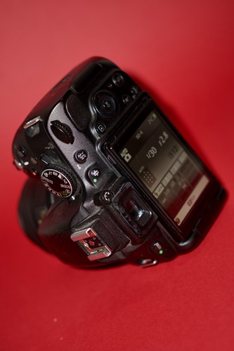Nikon d5100 dslr - nikon,