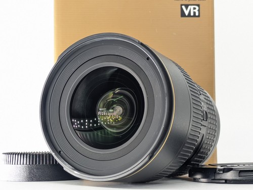 Top neuwertig nikon - [top,